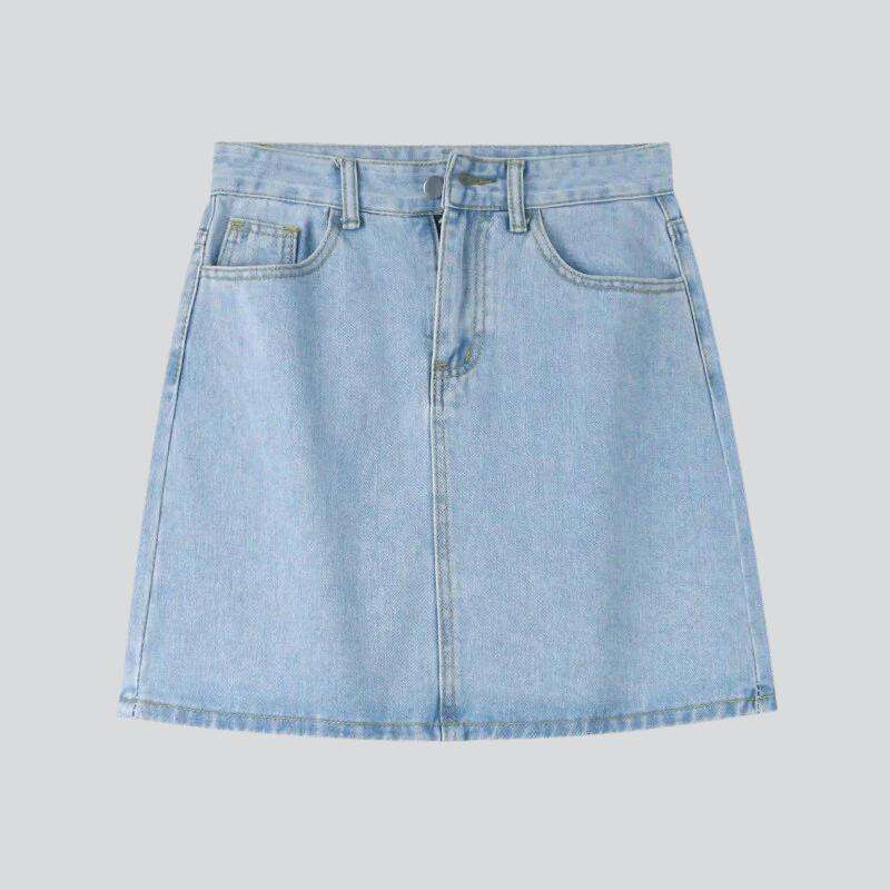 Light wash casual denim skirt