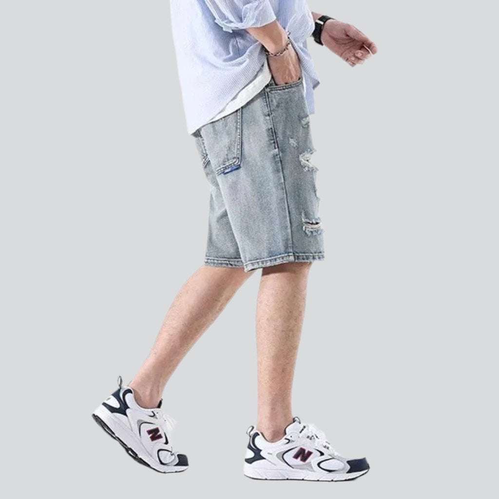 Lockere Retro-Distressed-Jeansshorts