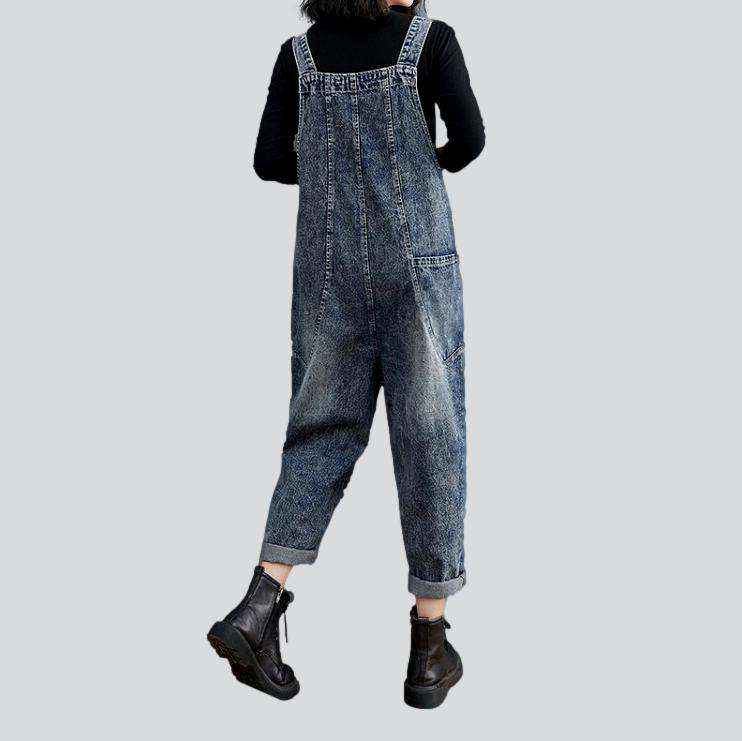 Denim jumpsuit with comfortable pockets