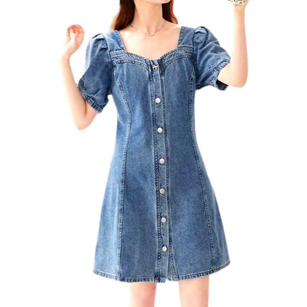 Vintage wash buttoned denim dress