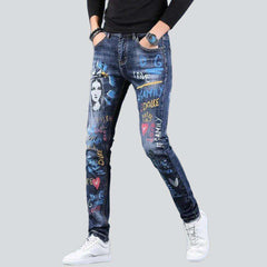 Medium wash printed men jeans