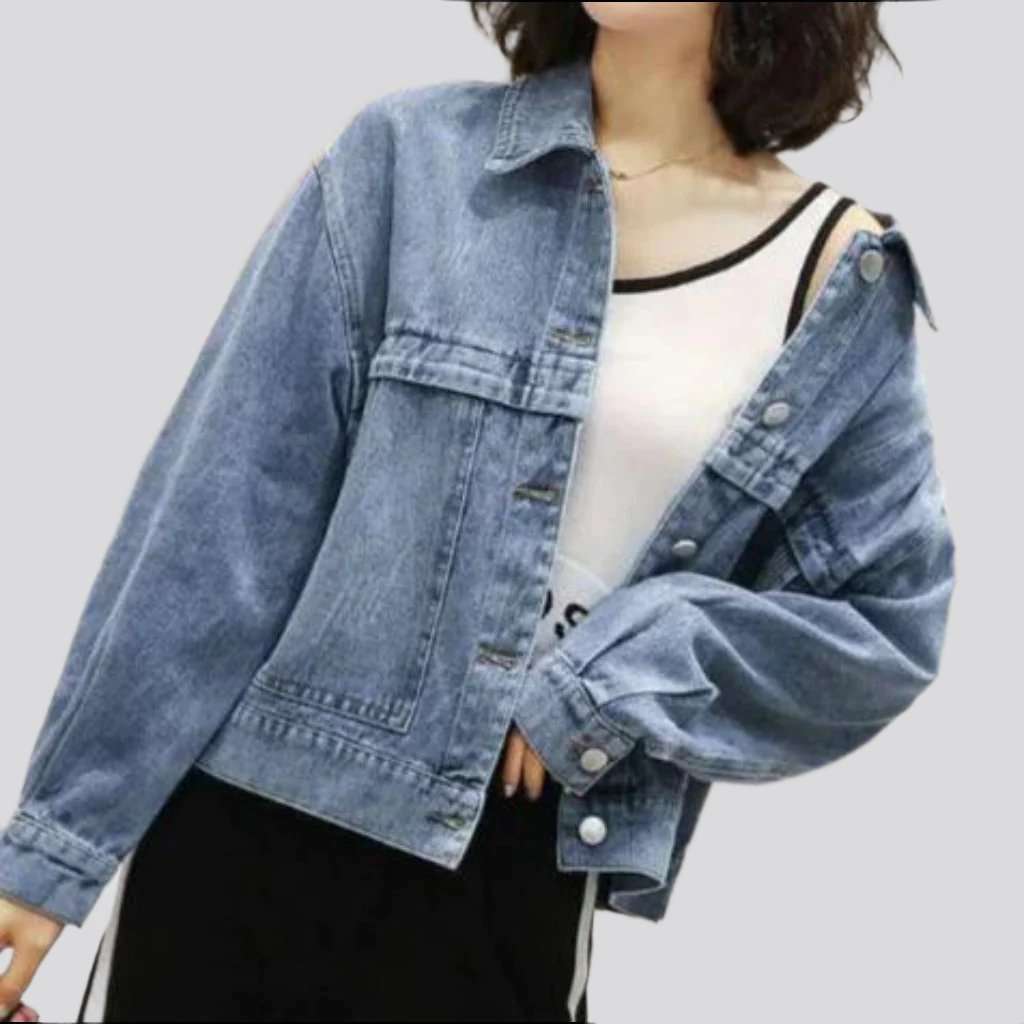 Jeansjacke für Damen mit Stickerei auf dem Rücken