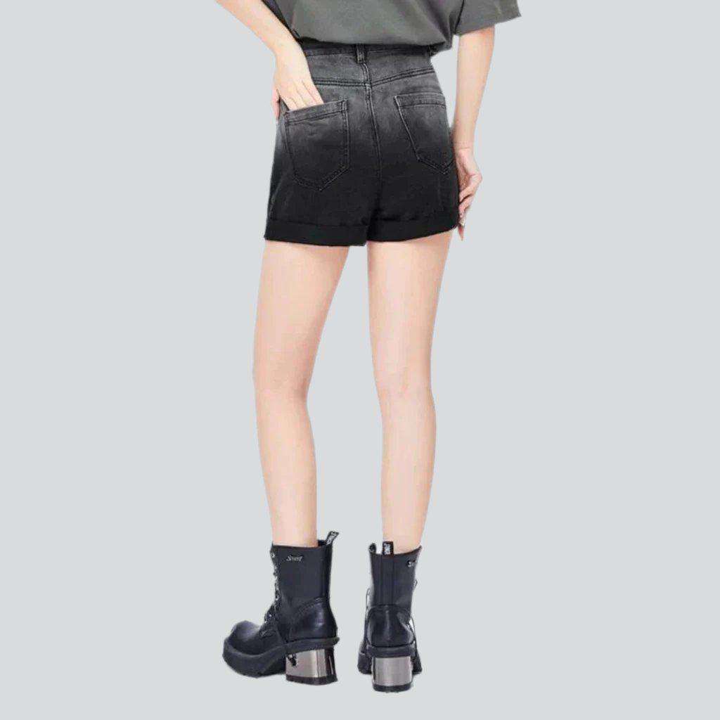 Contrast wash women denim shorts