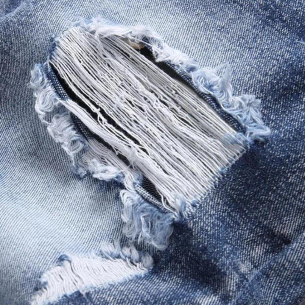 Distressed slim ripped denim shorts