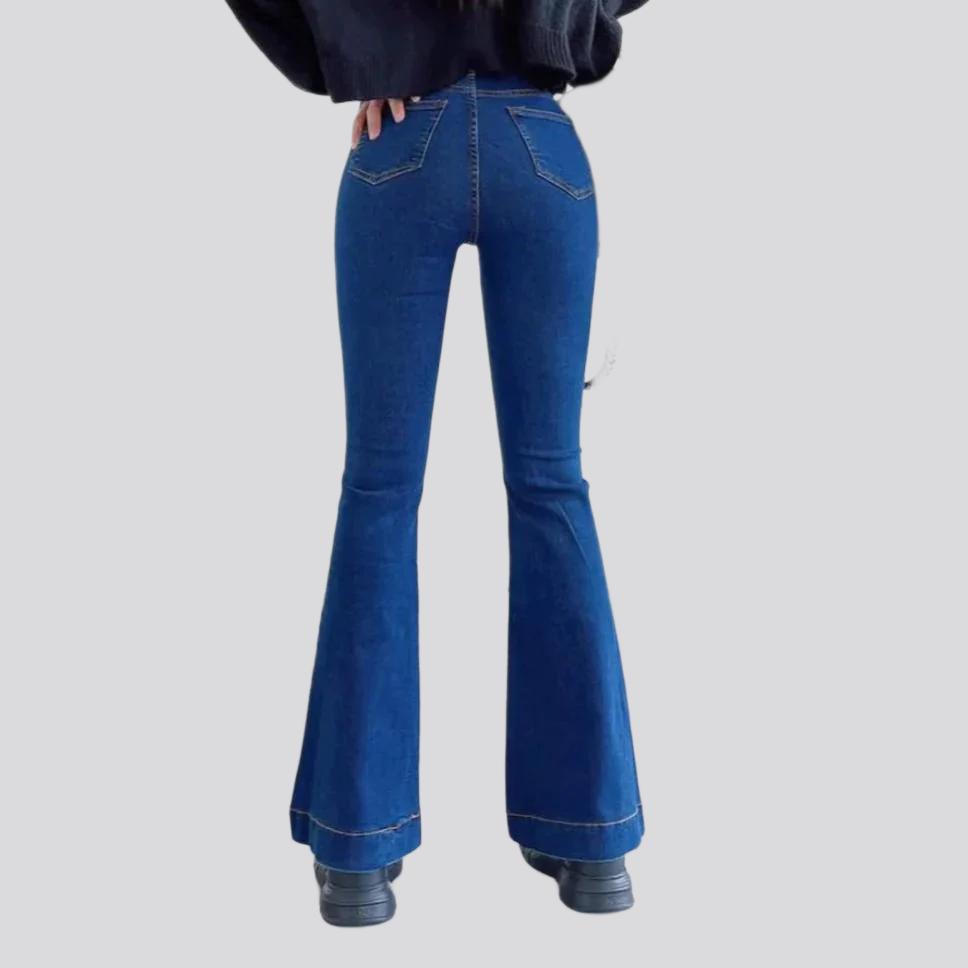 Bootcut stretchy jeans for women