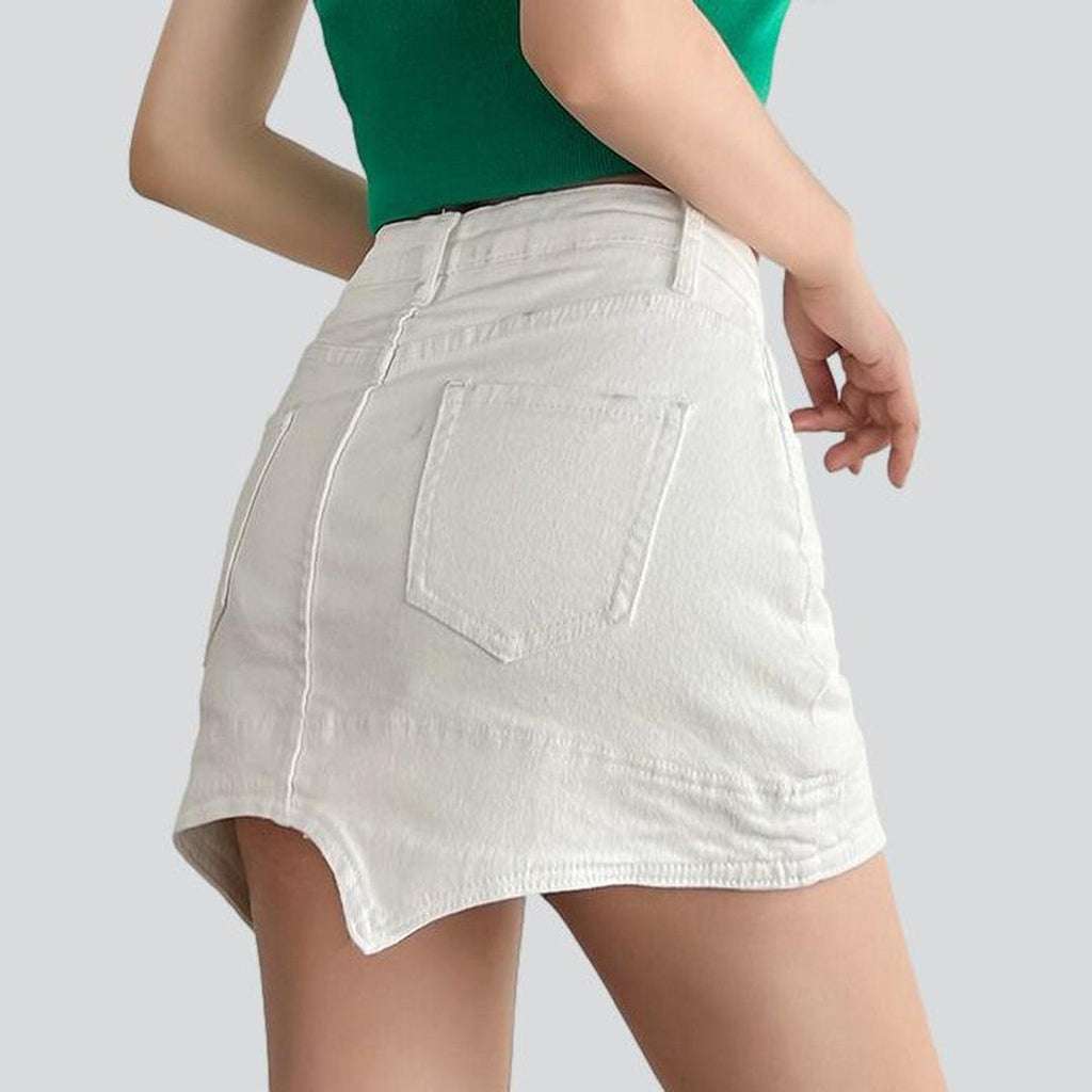 Falda pantalón vaquera mini asimétrica