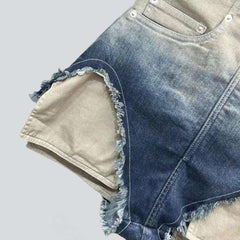 Shorts vaqueros con cortes en capas