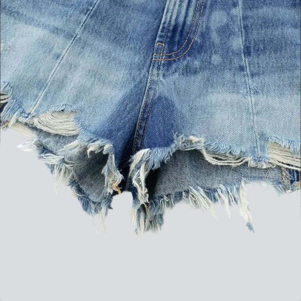 Distressed-Jeansshorts mit weitem Bein