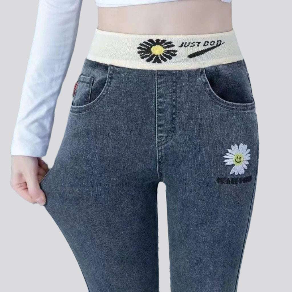 Embroidered vintage jeans