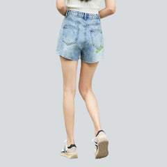 Exposed pockets women denim shorts