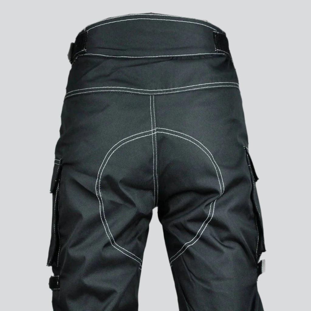 Pantalones vaqueros de motociclista con reflectantes y seguridad