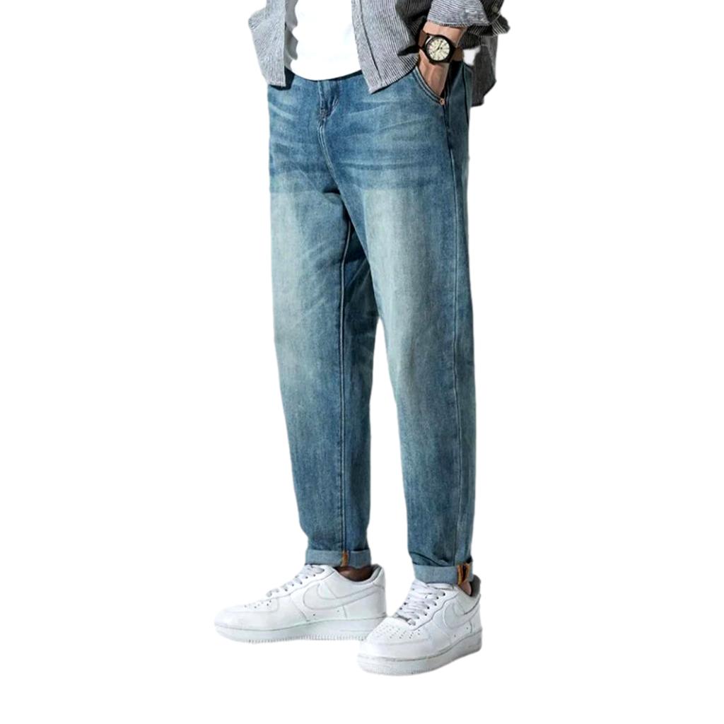 Herren Baggy Jeans mit Schnurrbart