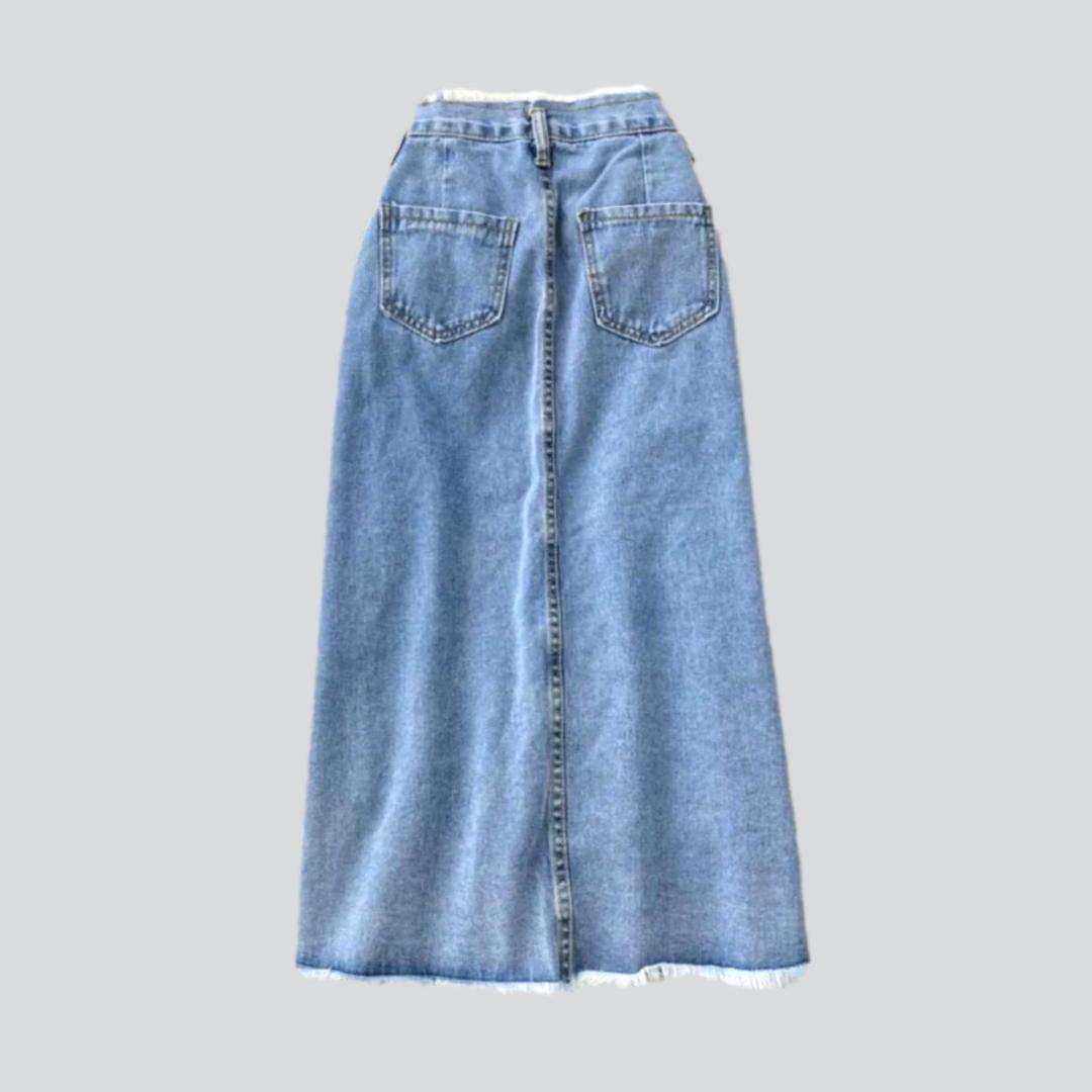 Frayed waistband buttoned denim skirt