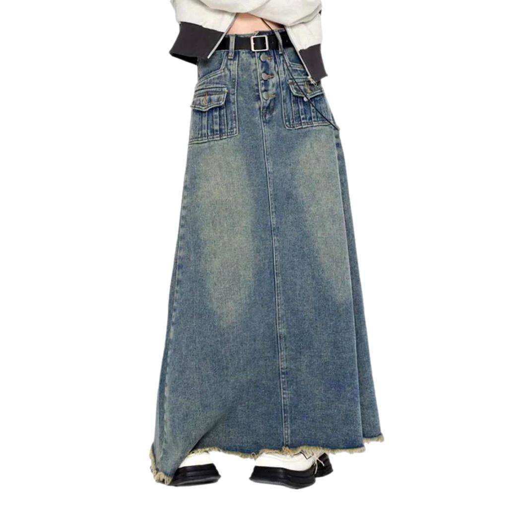 Mini flap pocket denim skirt