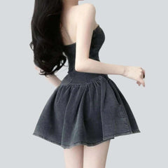 Flare mini strapless denim dress