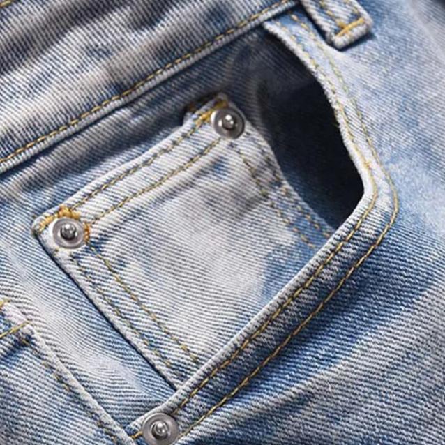 Gerade geschnittene Herren-Jeansshorts im Used-Look