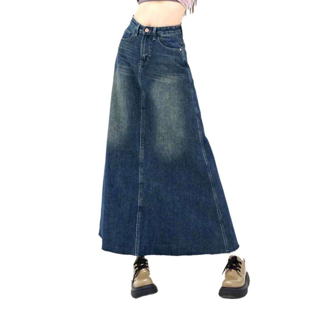 A-line sanded long denim skirt