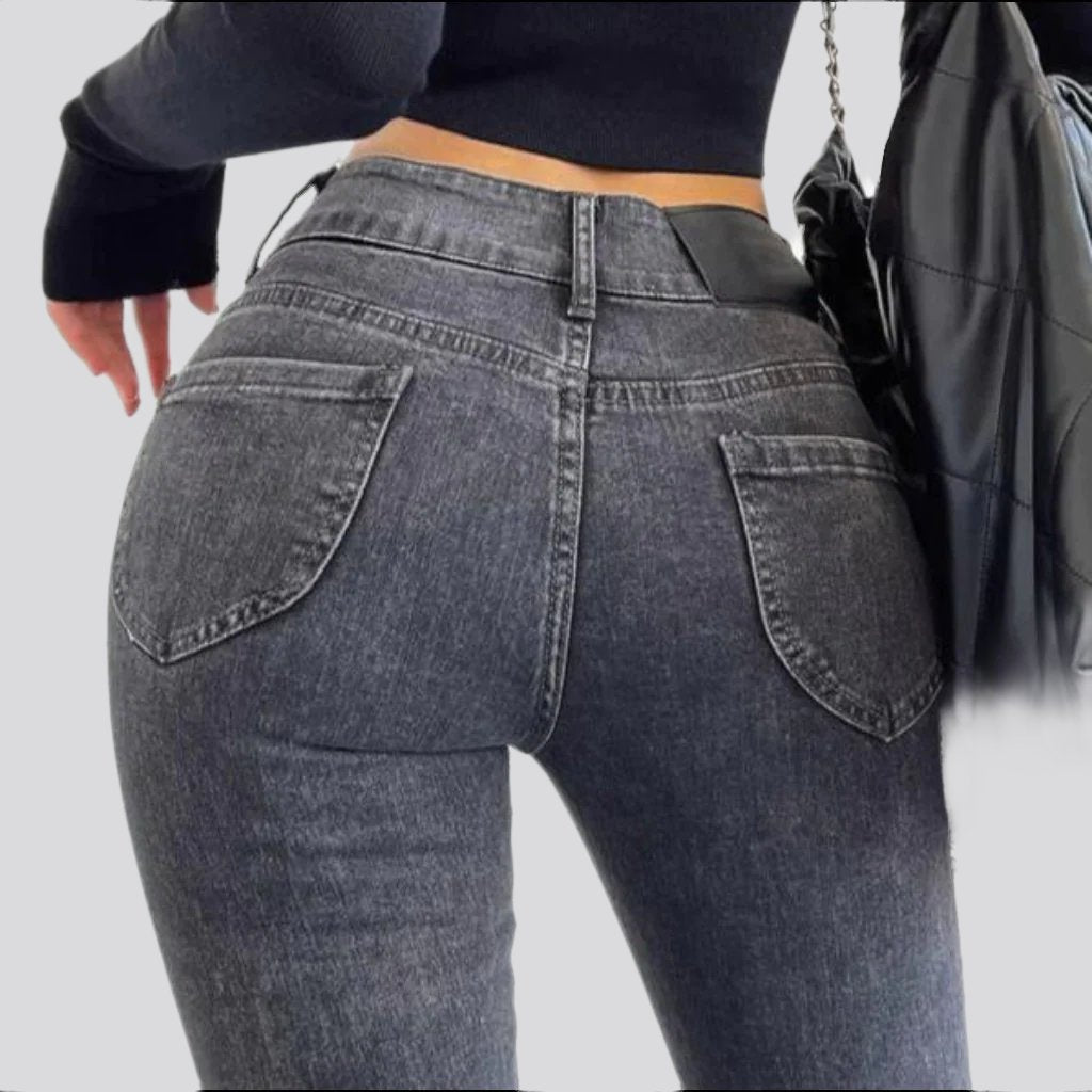 Street stonewashed jeans for ladies