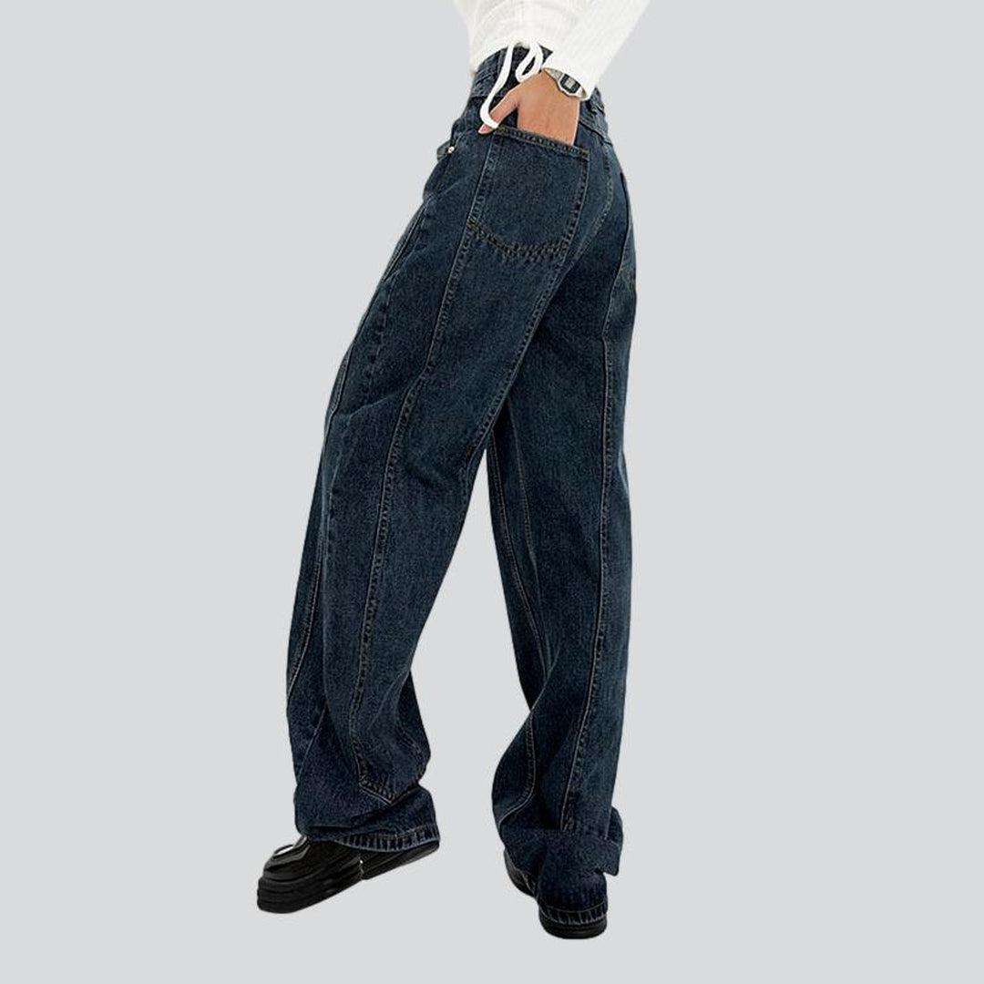 Dark vintage women baggy jeans