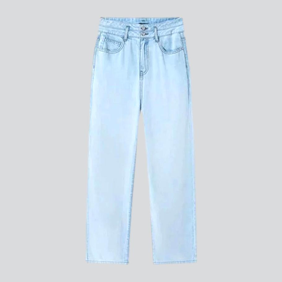 Stylish straight jeans for ladies