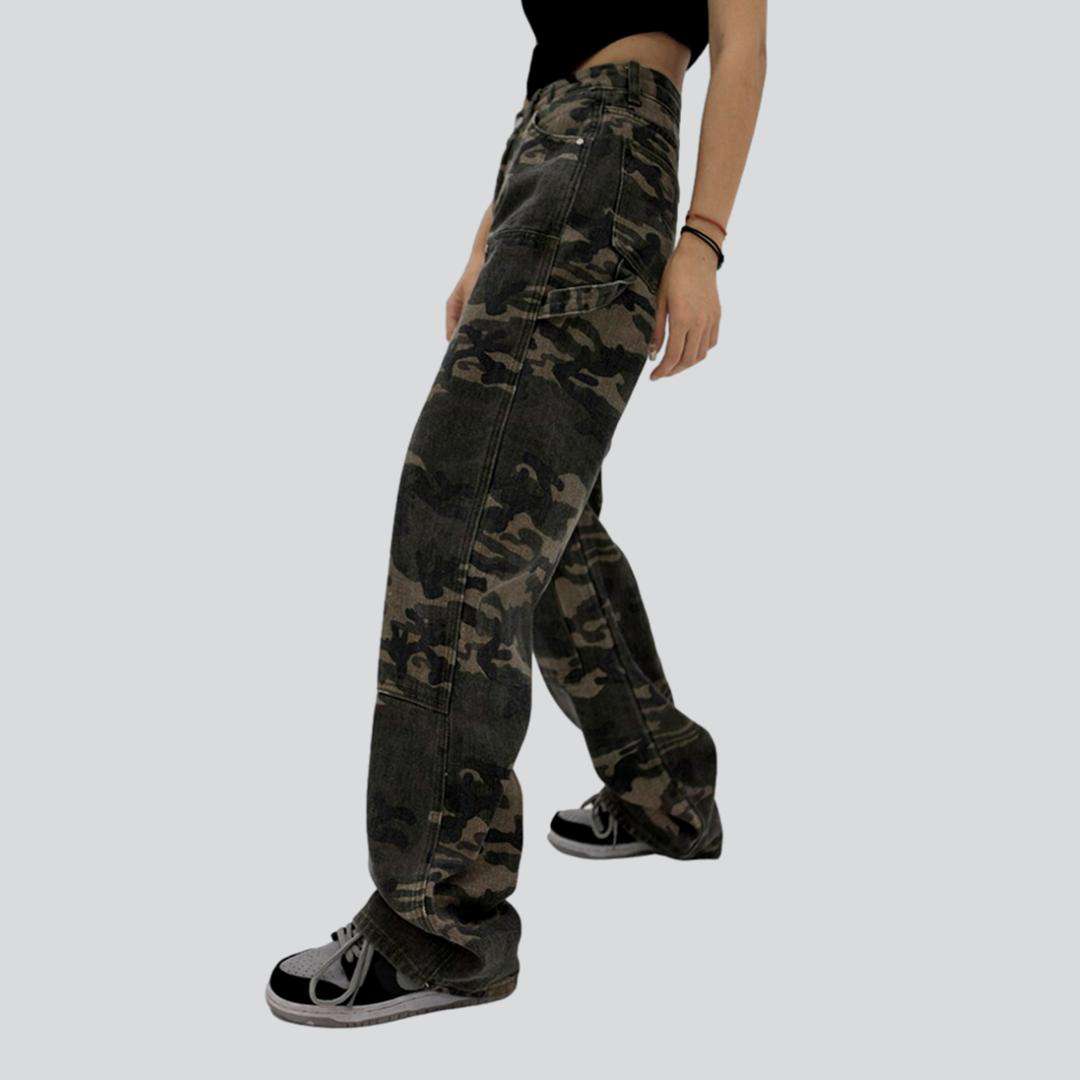 Gerade geschnittene Jeans für Damen mit Camouflage-Print