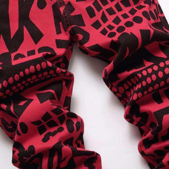 Vaqueros rojos con estampado negro para hombre