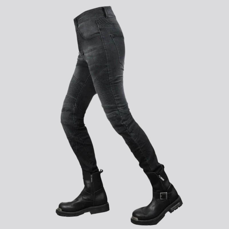 Geschliffene Damen-Reitjeans