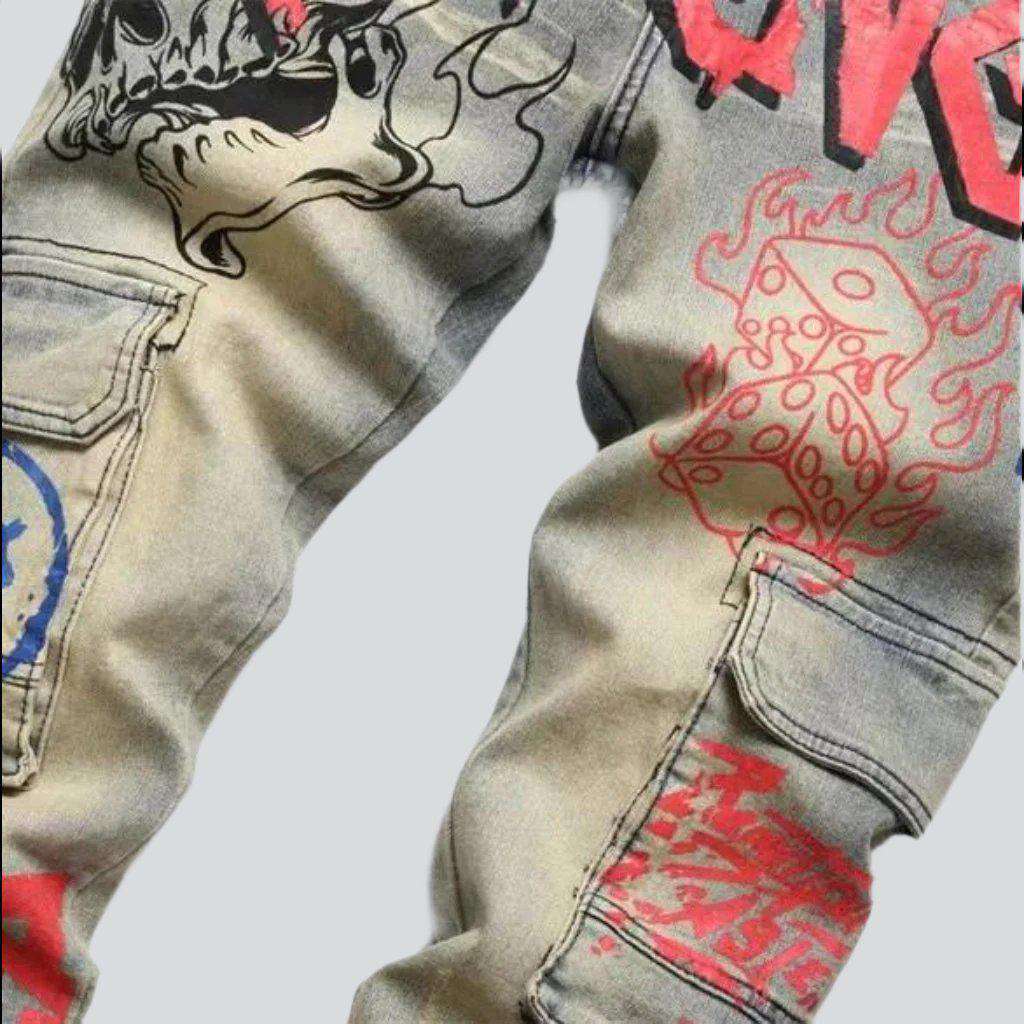 Graffiti print frayed men jeans