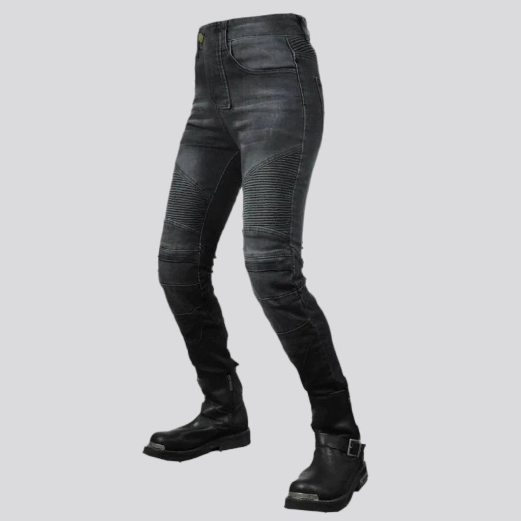 Geschliffene Damen-Reitjeans