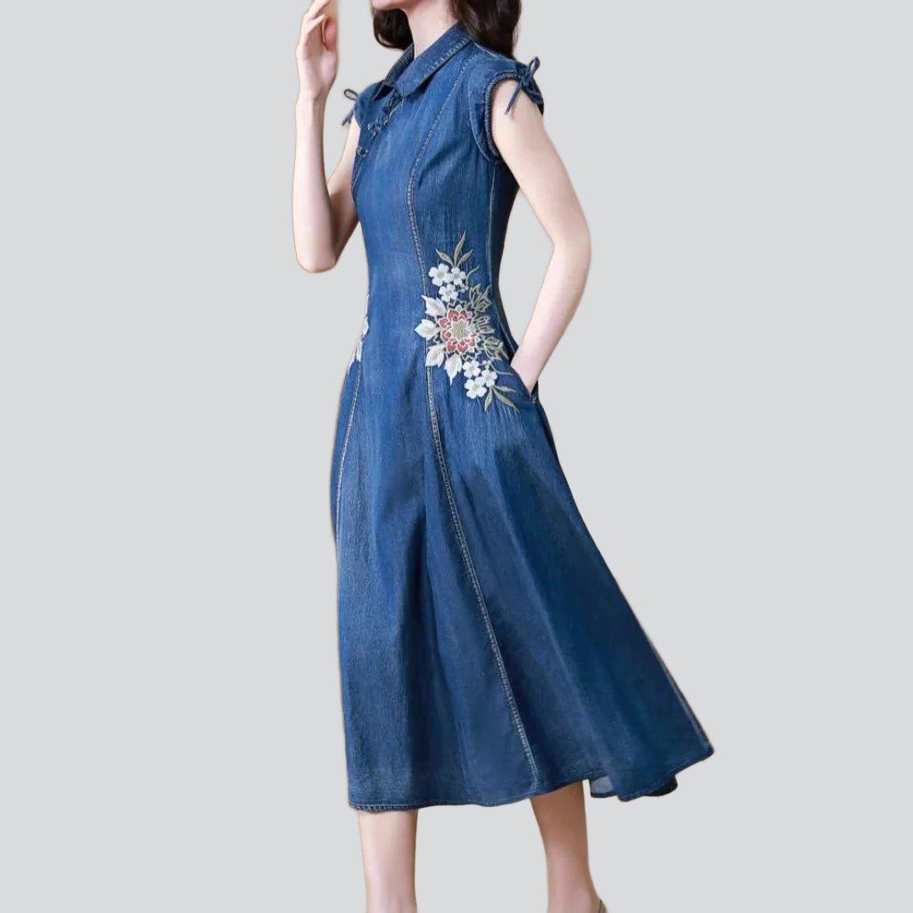 Waistline embroidery denim dress