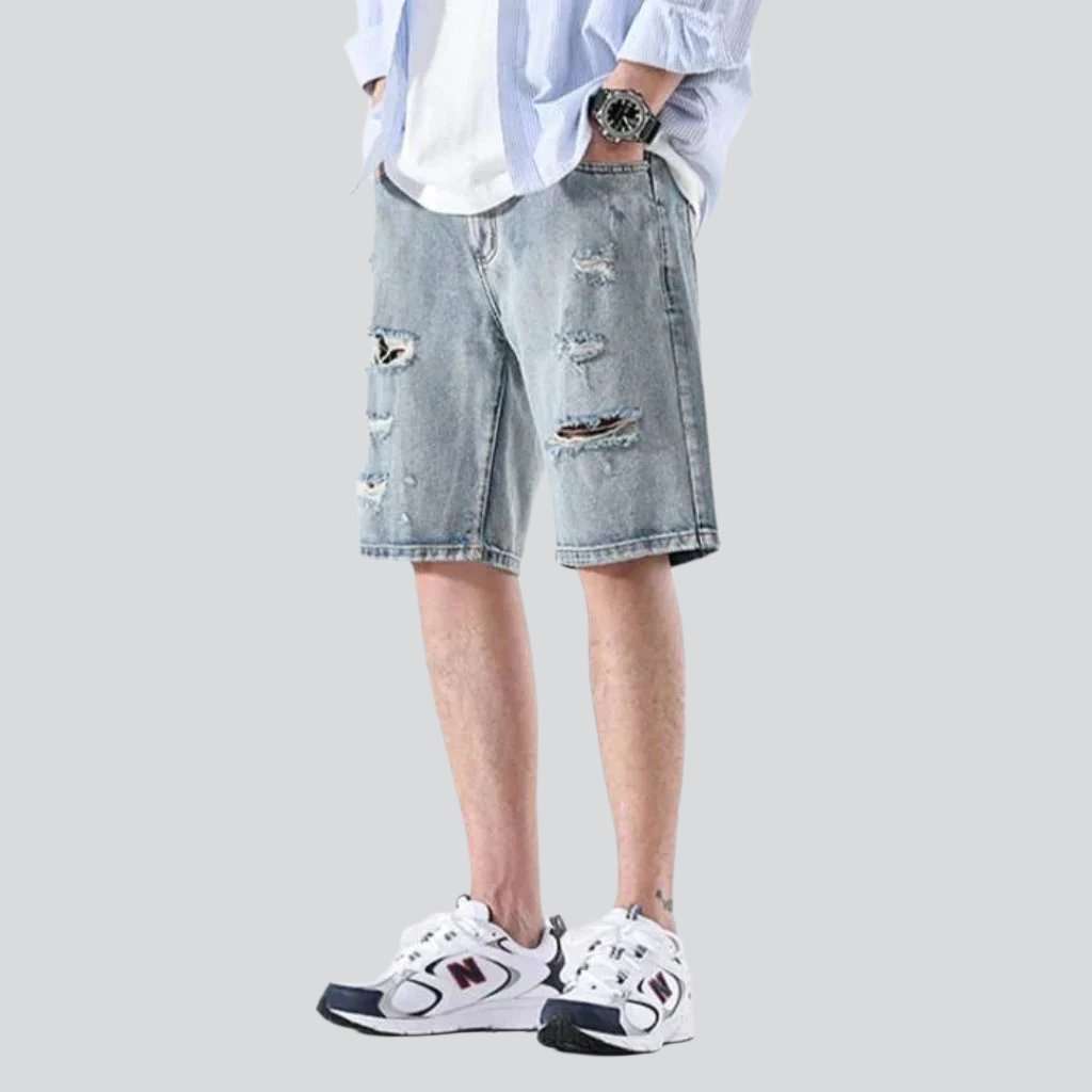 Lockere Retro-Distressed-Jeansshorts