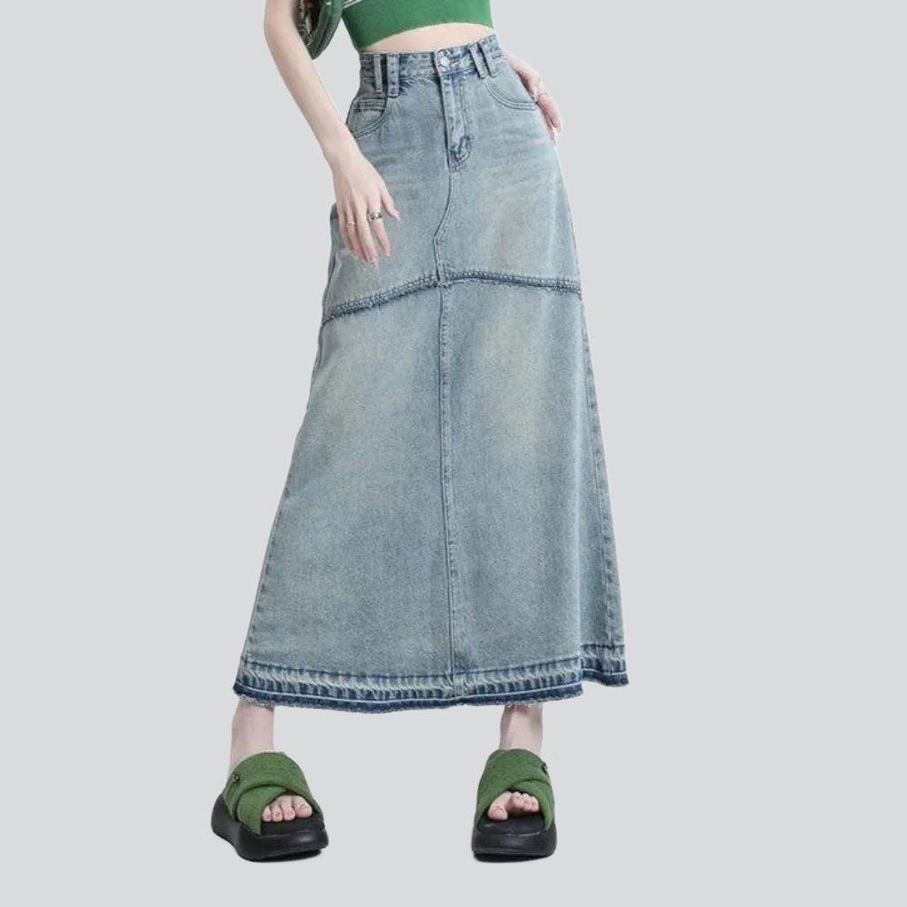 Patched back pocket denim skirt