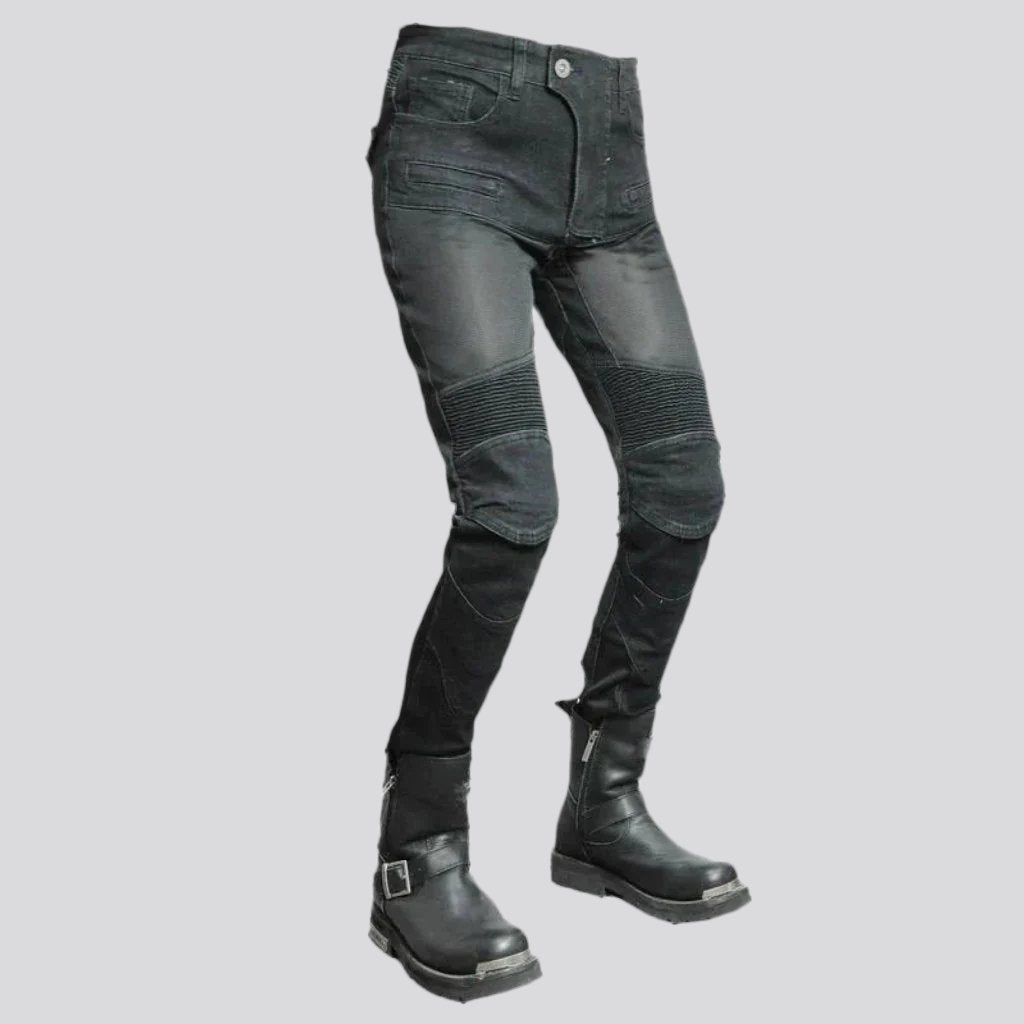 Vaqueros biker con patchwork para mujer