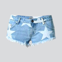 Star print distressed denim shorts