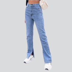 Straight jeans with bottom slit