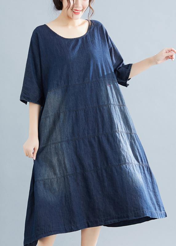 Vestidos acolchados de algodón en azul denim intenso, tejidos bohemios, vestidos caftán con cuello redondo