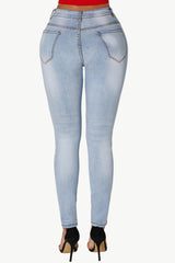 Zerrissene Skinny Jeans mit Acid-Waschung