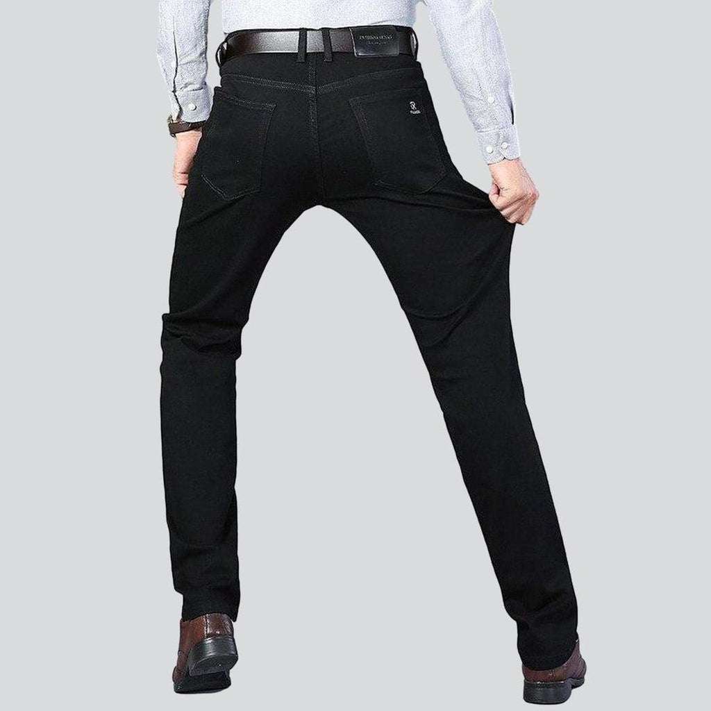 Schwarze normale Herrenjeans