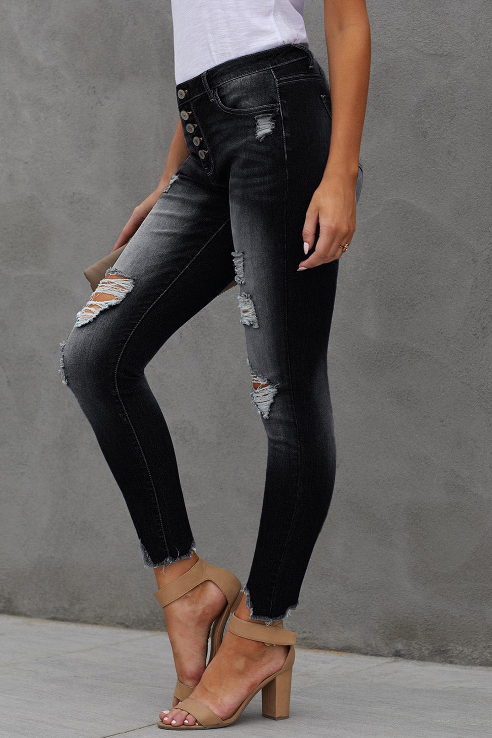 Baeful – Knöchellange Skinny-Jeans mit Knopfleiste und Saumdetail