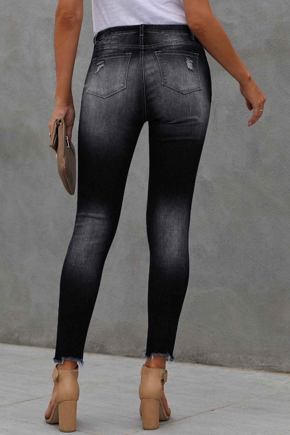 Baeful – Knöchellange Skinny-Jeans mit Knopfleiste und Saumdetail