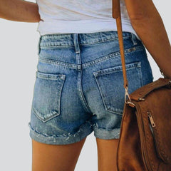 Distressed-Jeansshorts mit Knöpfen