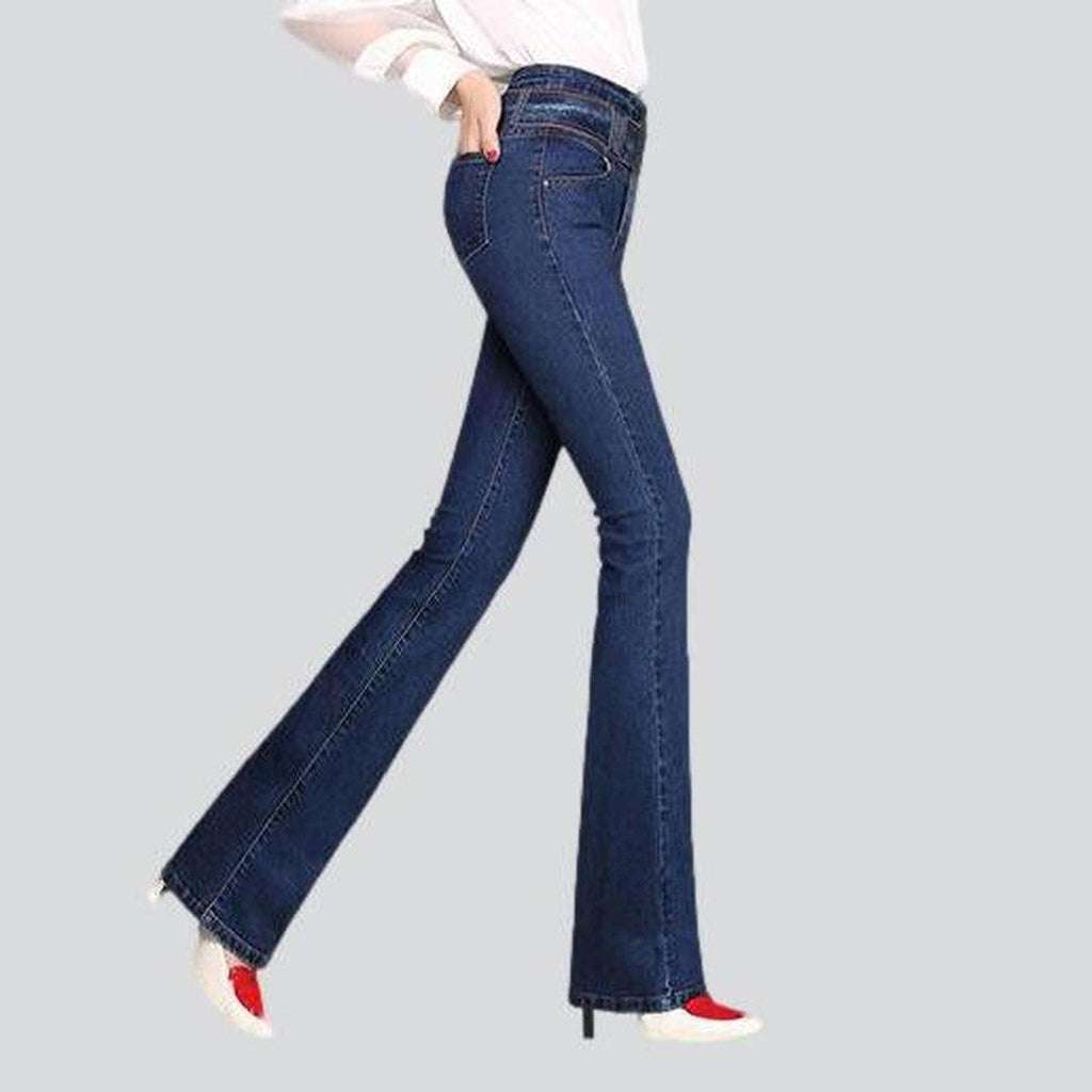 Boot cut women jeans with belt