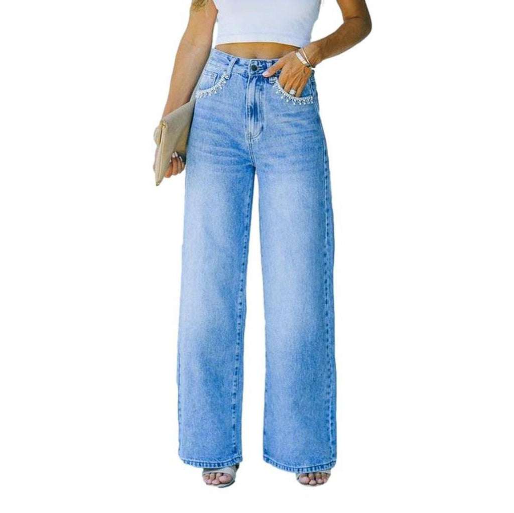 Hell gewaschene Jeans mit weitem Bein