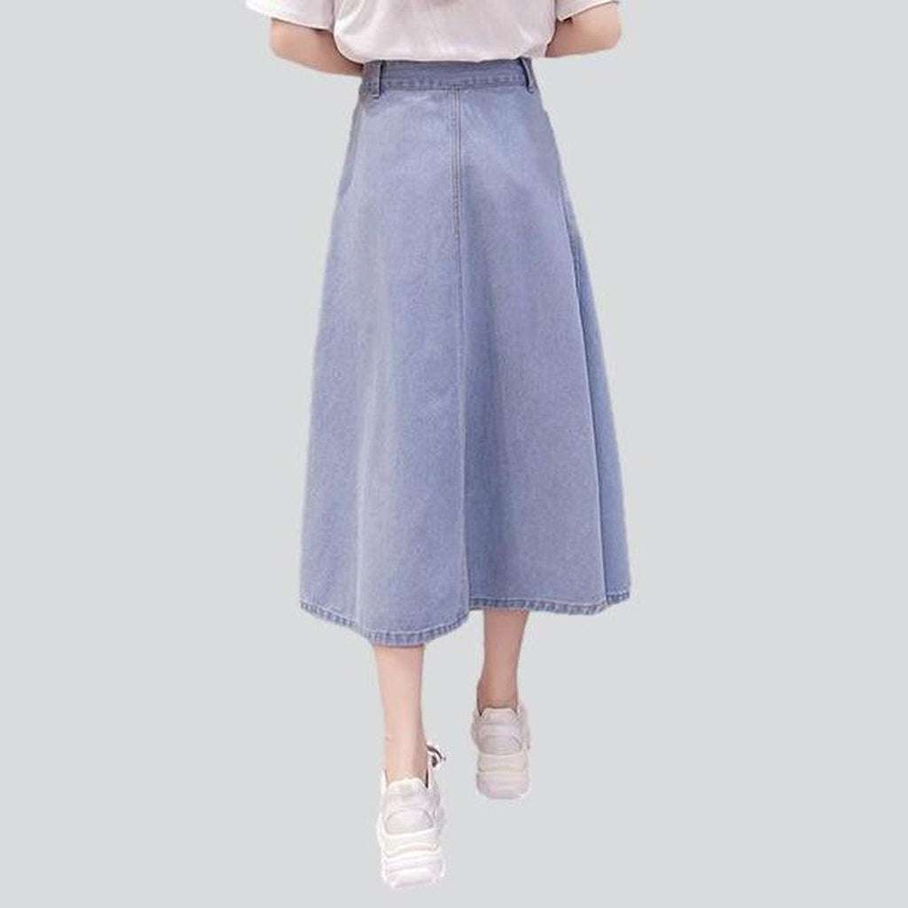 Long women skirt with buttons