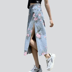 Slit denim skirt with flowers