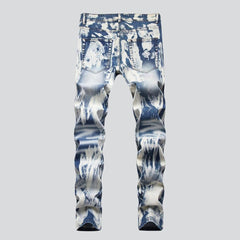 Weiß bemalte Herren Jeanshose