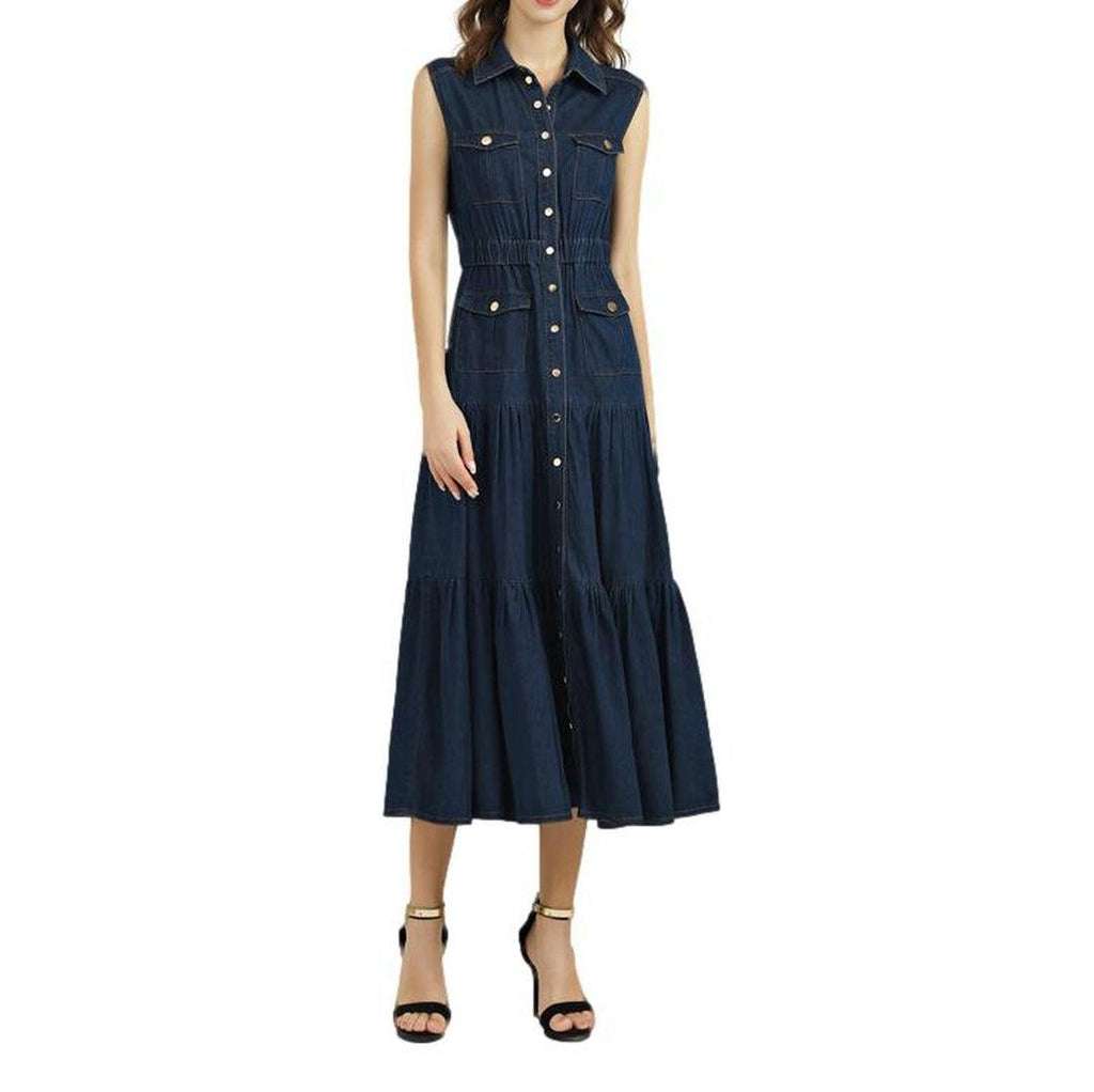 Long denim dress with buttons