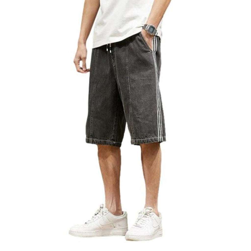 Loose denim shorts with bands