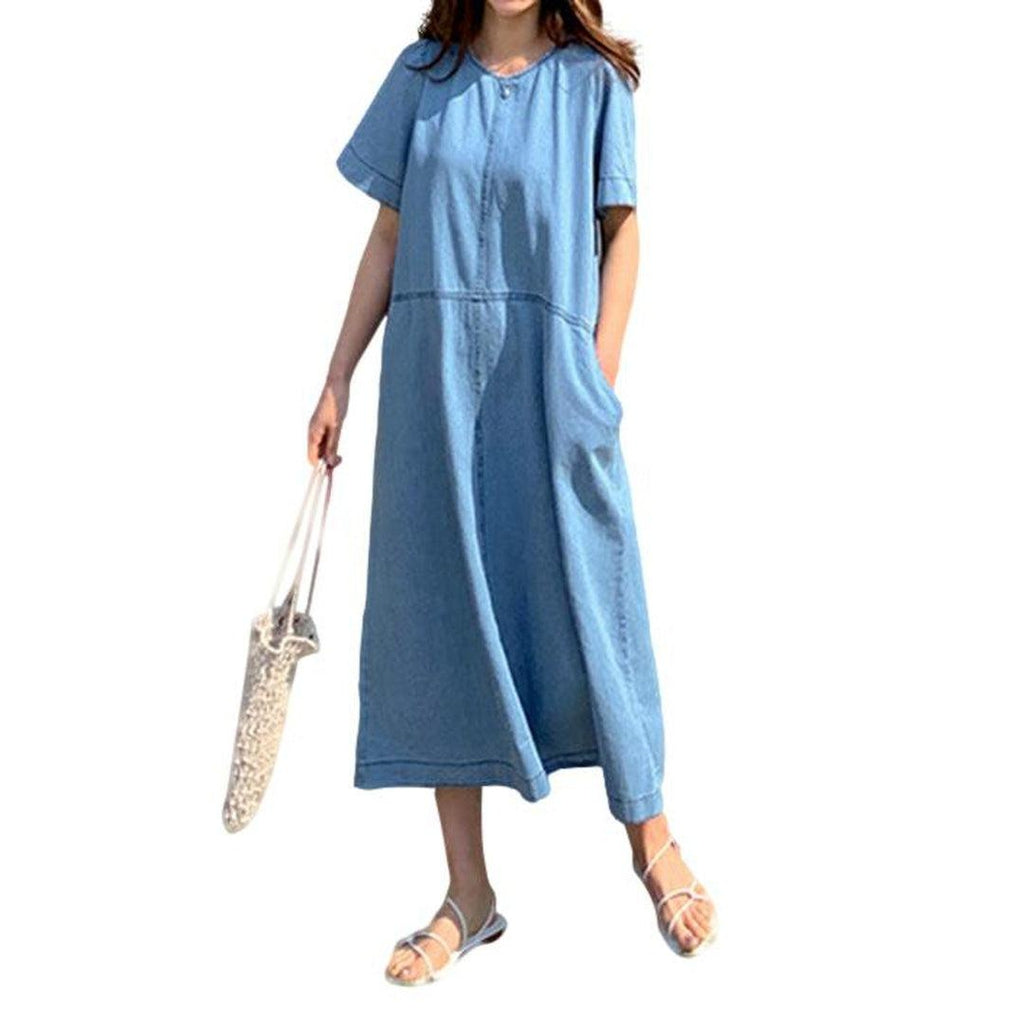 Pull on women casual denim dress