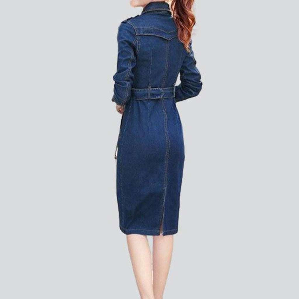 Knee-length jeans dress